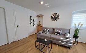 Apartman Tea