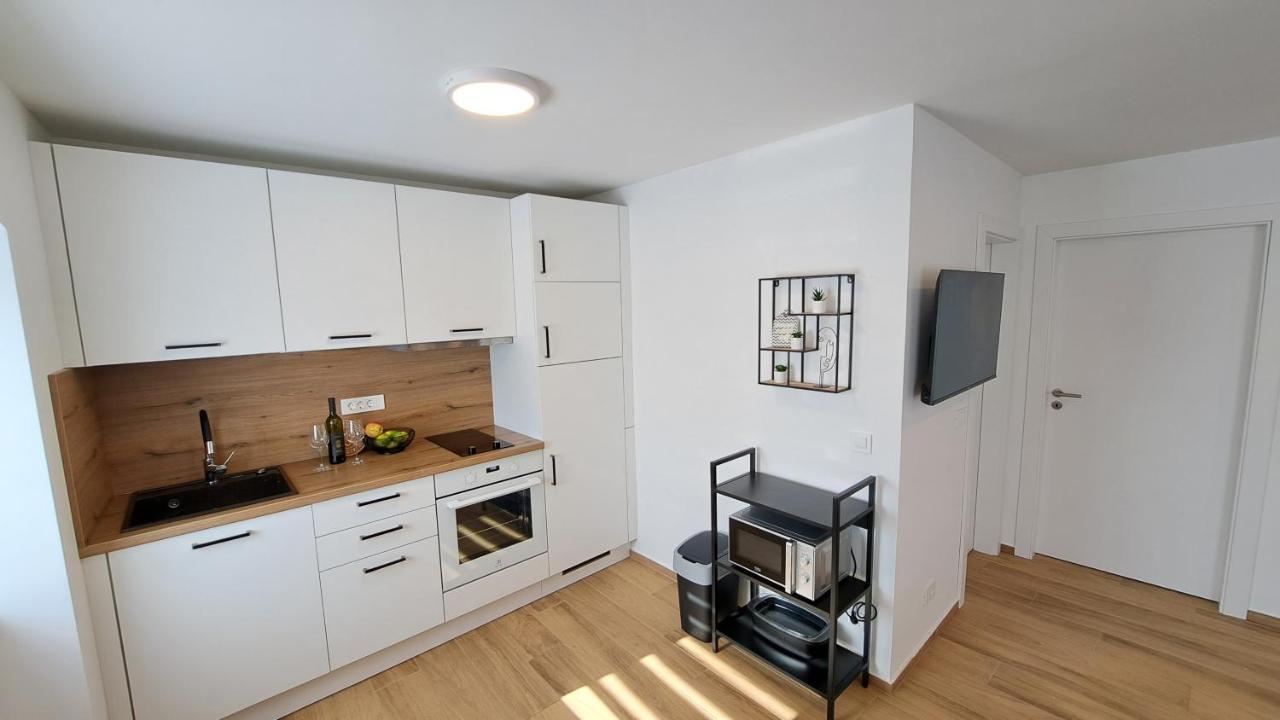 Apartman Tea Mali Lošinj Esterno foto